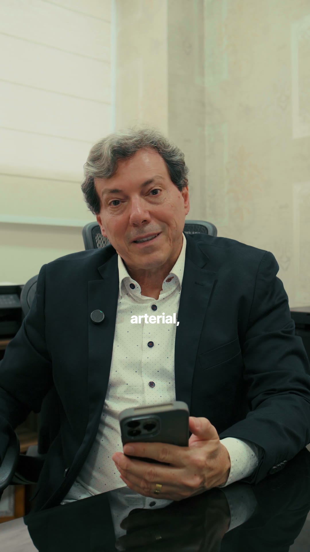 Vídeo: dor na panturrilha após caminhada curta